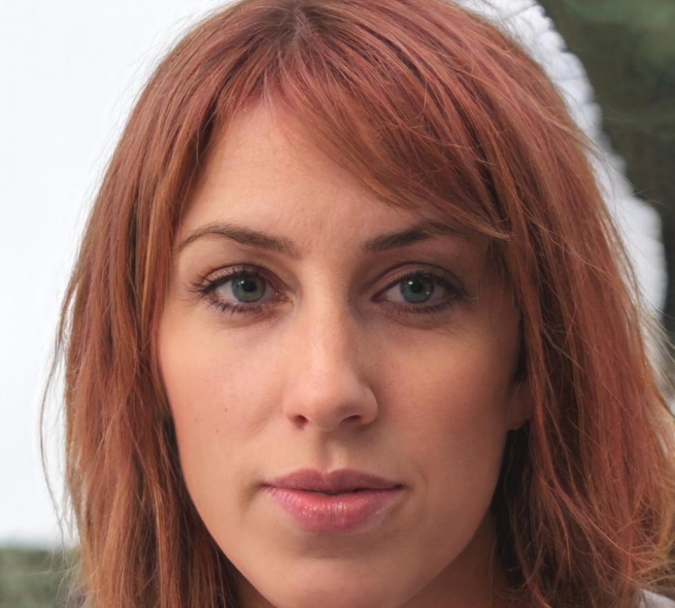 Instructora especializada en finanzas para emprendedores
